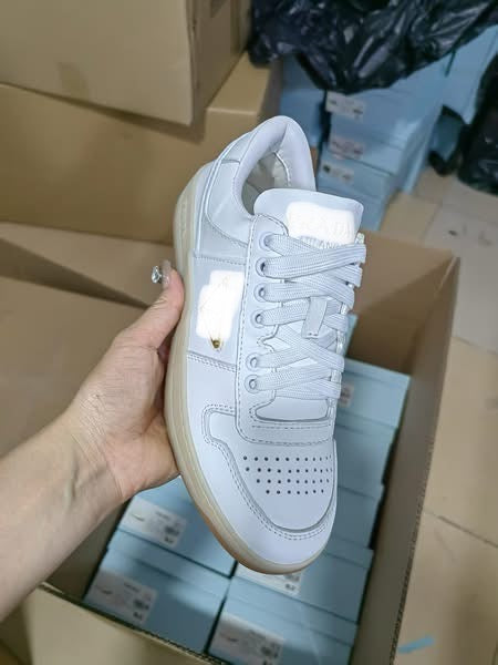 P*Rada Sneakers