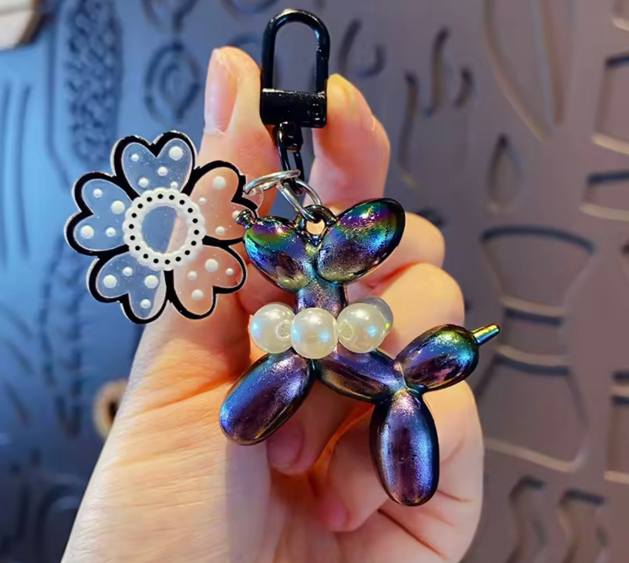 Balloon Dog Keychain